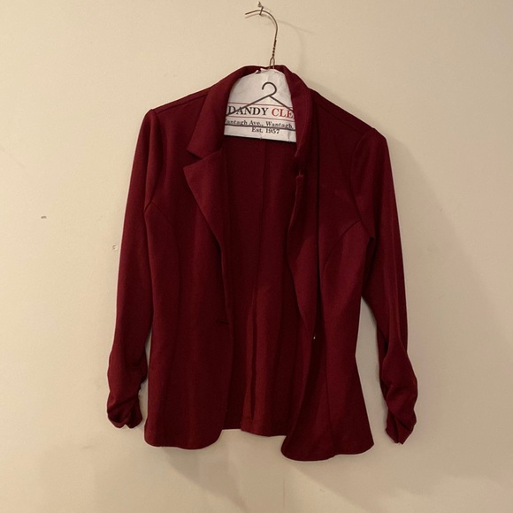 Burgundy jacket | Size Medium - Picture 1 of 5